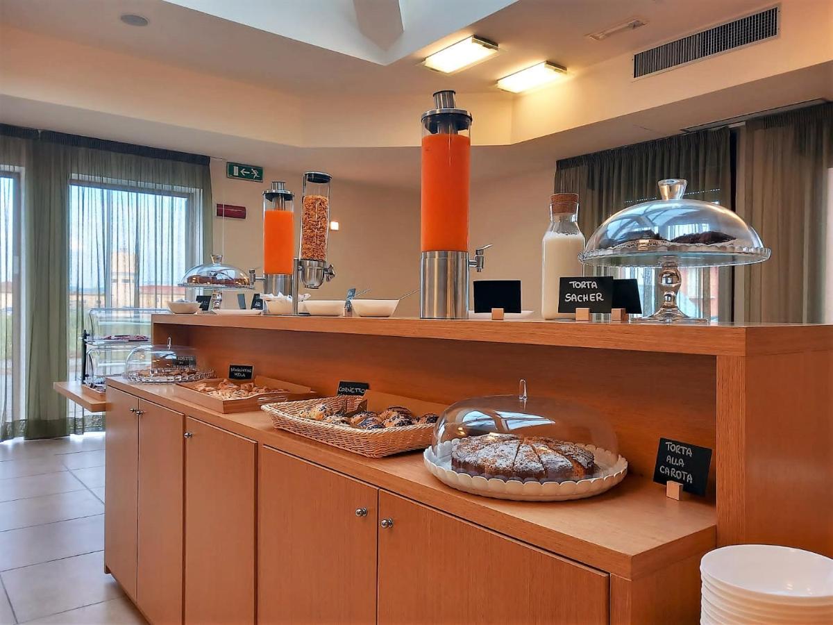 Hotel Grecale - Venturina Terme Dış mekan fotoğraf
